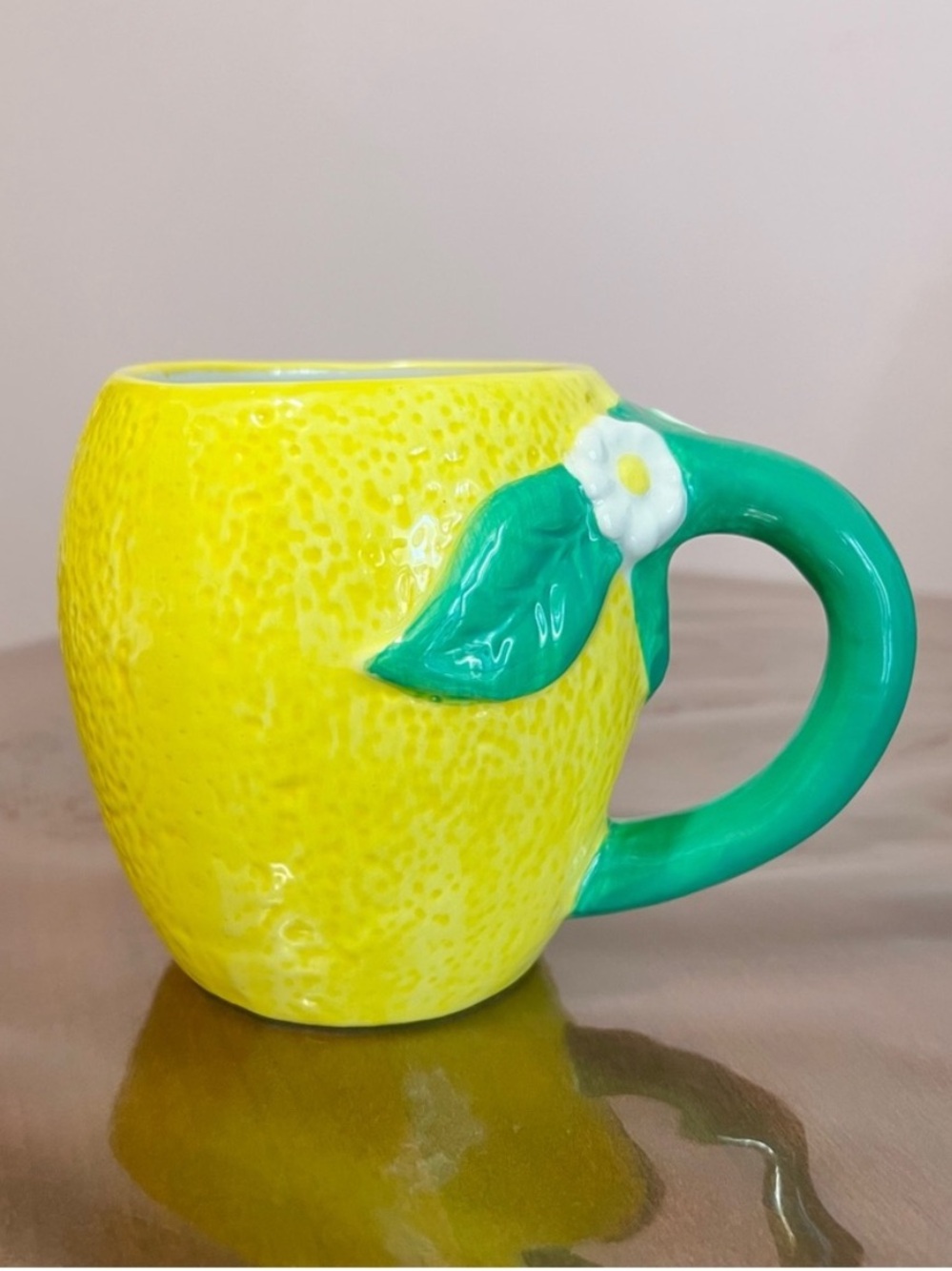TMD Yellow Lemon Mug with Green Leaf Handle